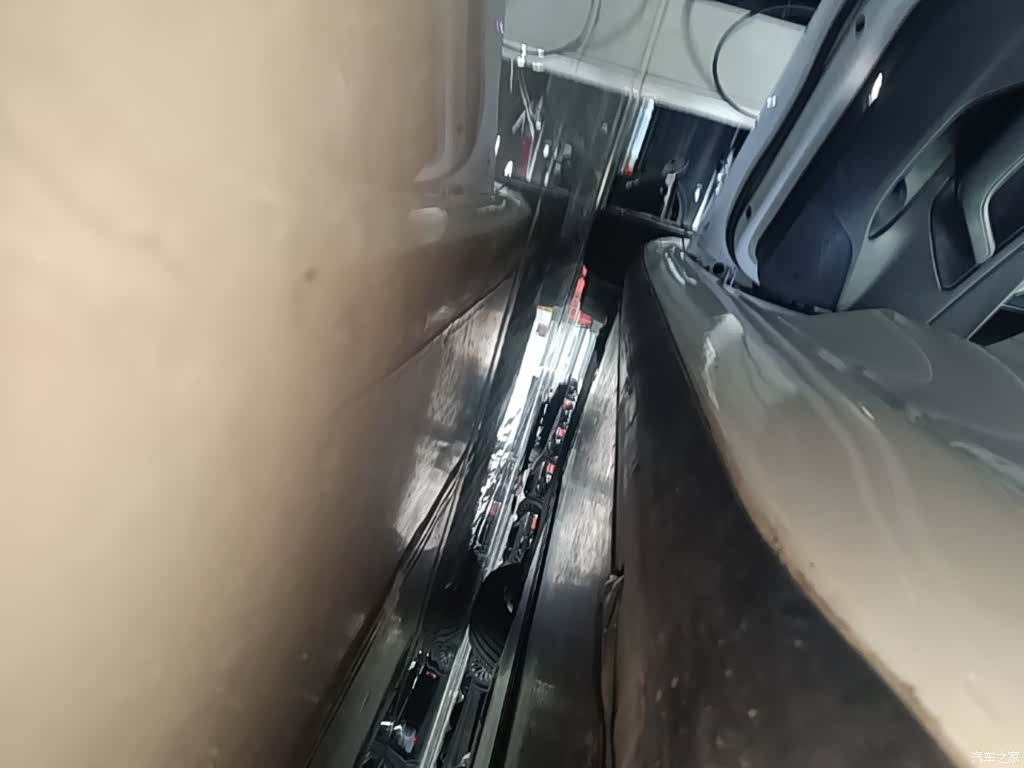 Tesla Model 3, 2020 22