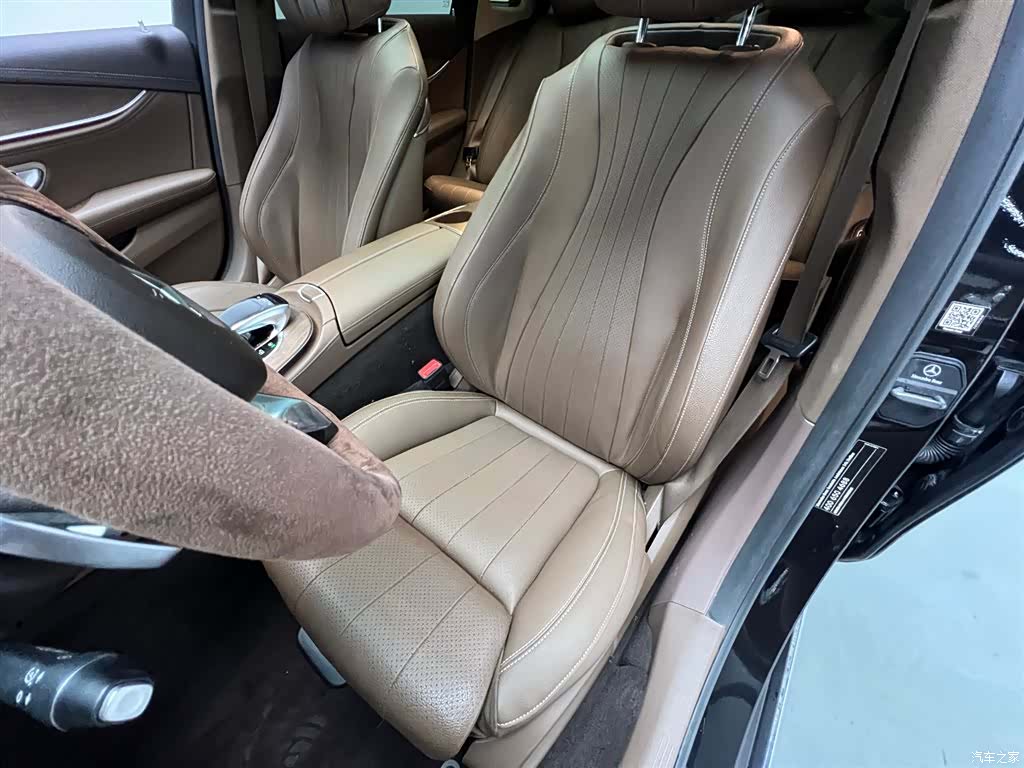 Mercedes-Benz E-Class, 2018 4