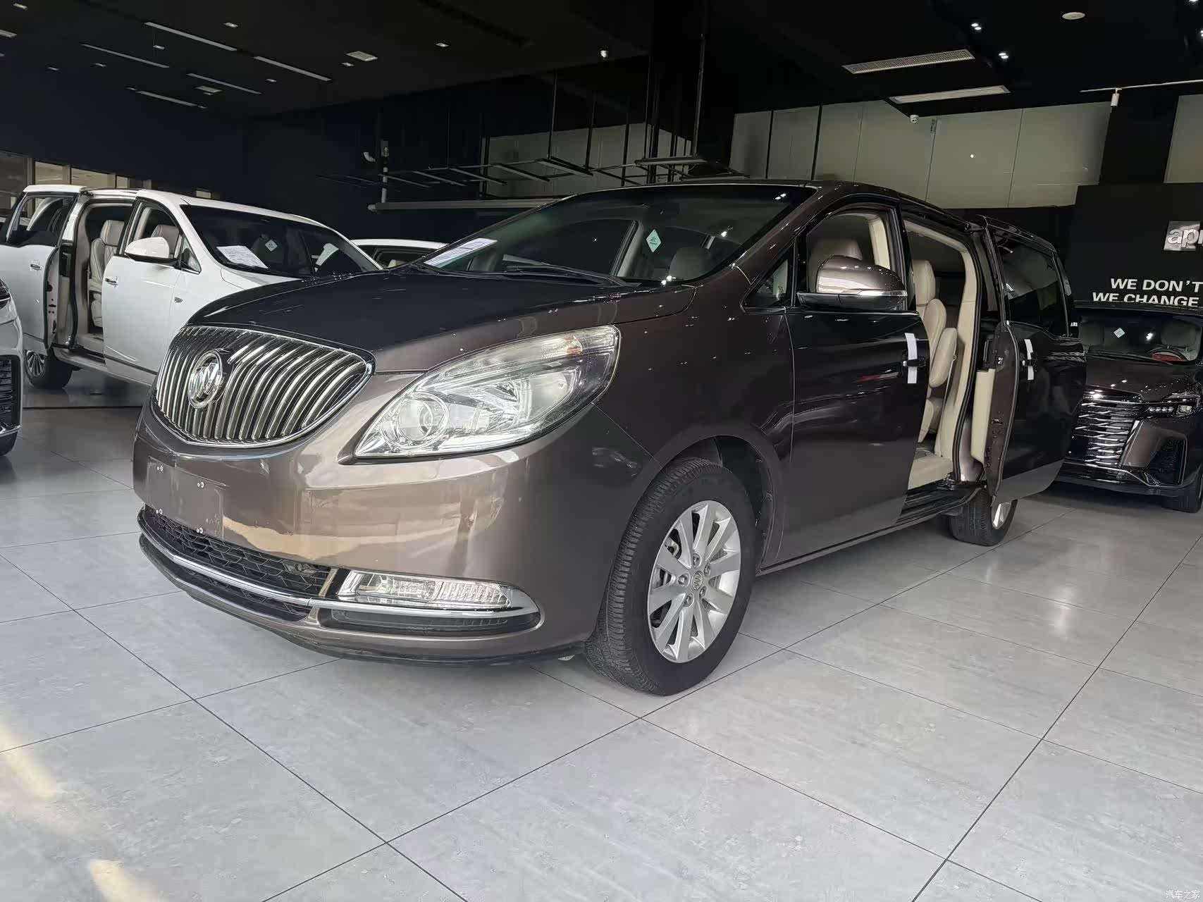 Buick GL8, 2016 2