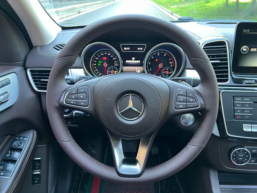 Mercedes-Benz GLS 2016, фото 11