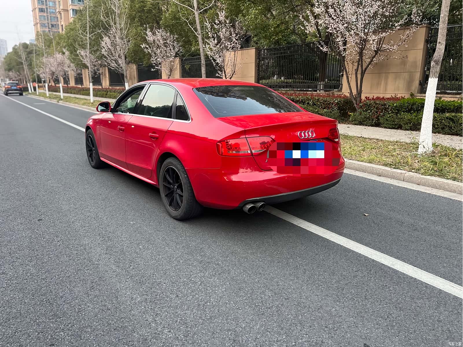 Audi A4L, 2012 6