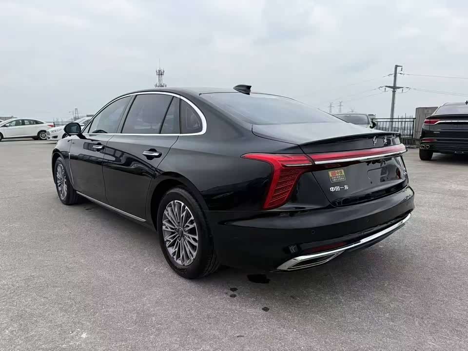 Hongqi H5