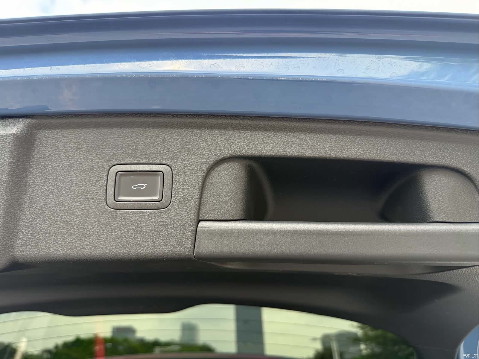 Hongqi HS3, 2023 15