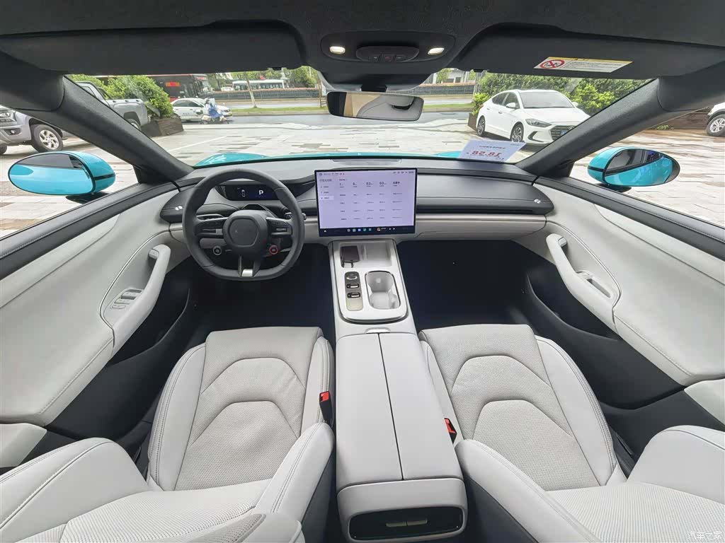 Xiaomi SU7, 2024 все фото