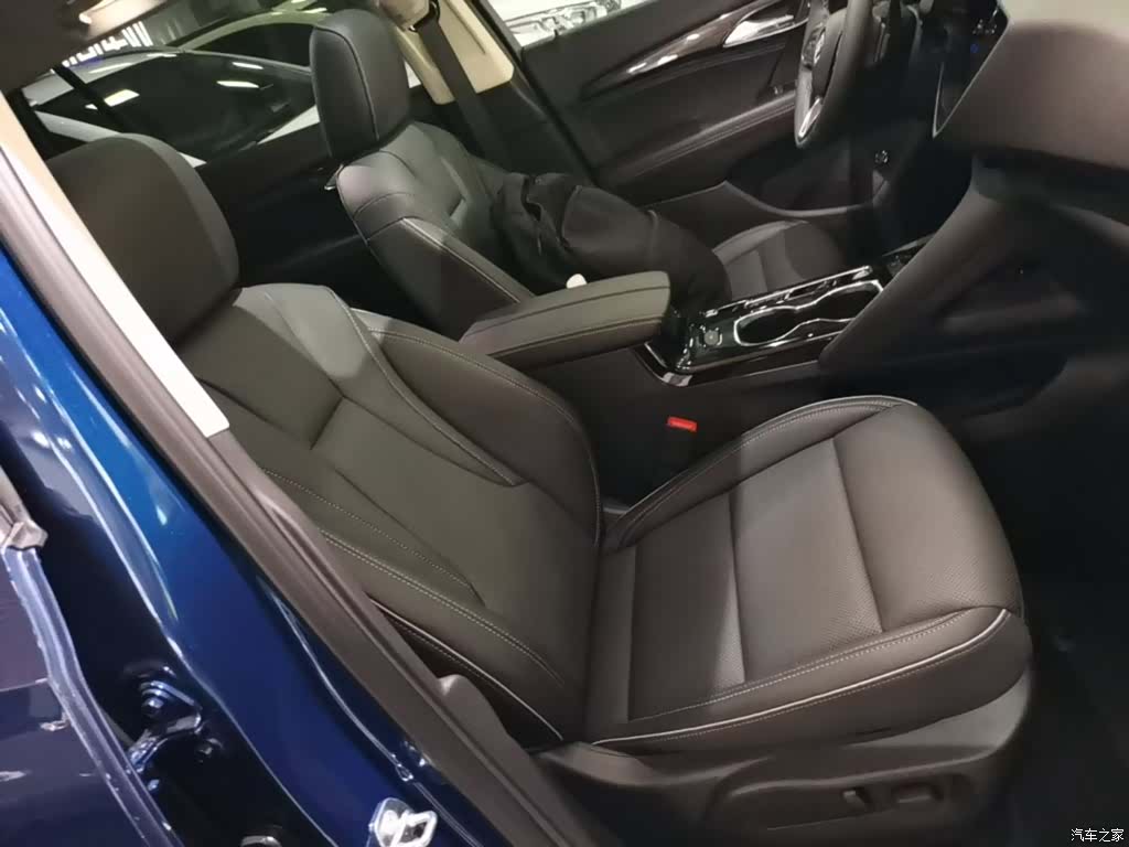 Buick Envision Plus, 2023 25