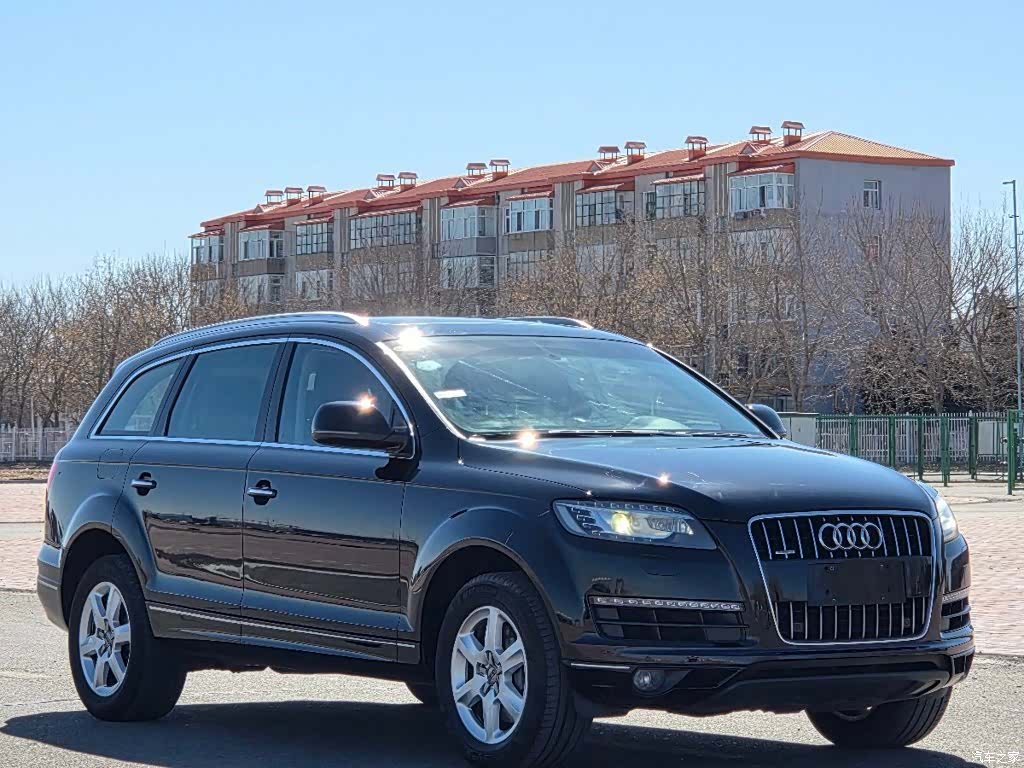 Audi Q7, 2012 3