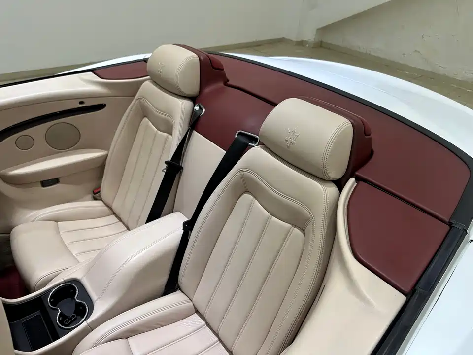 Maserati GranCabrio