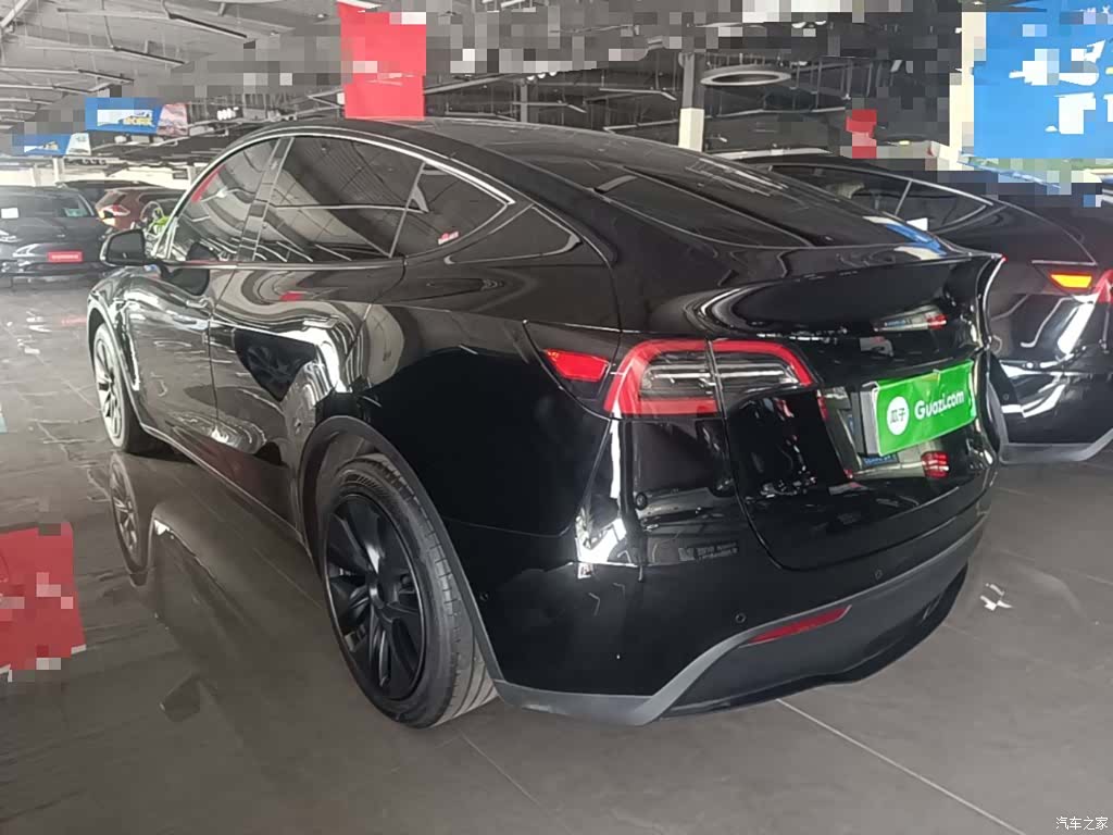 Tesla Model Y, 2024 все фото