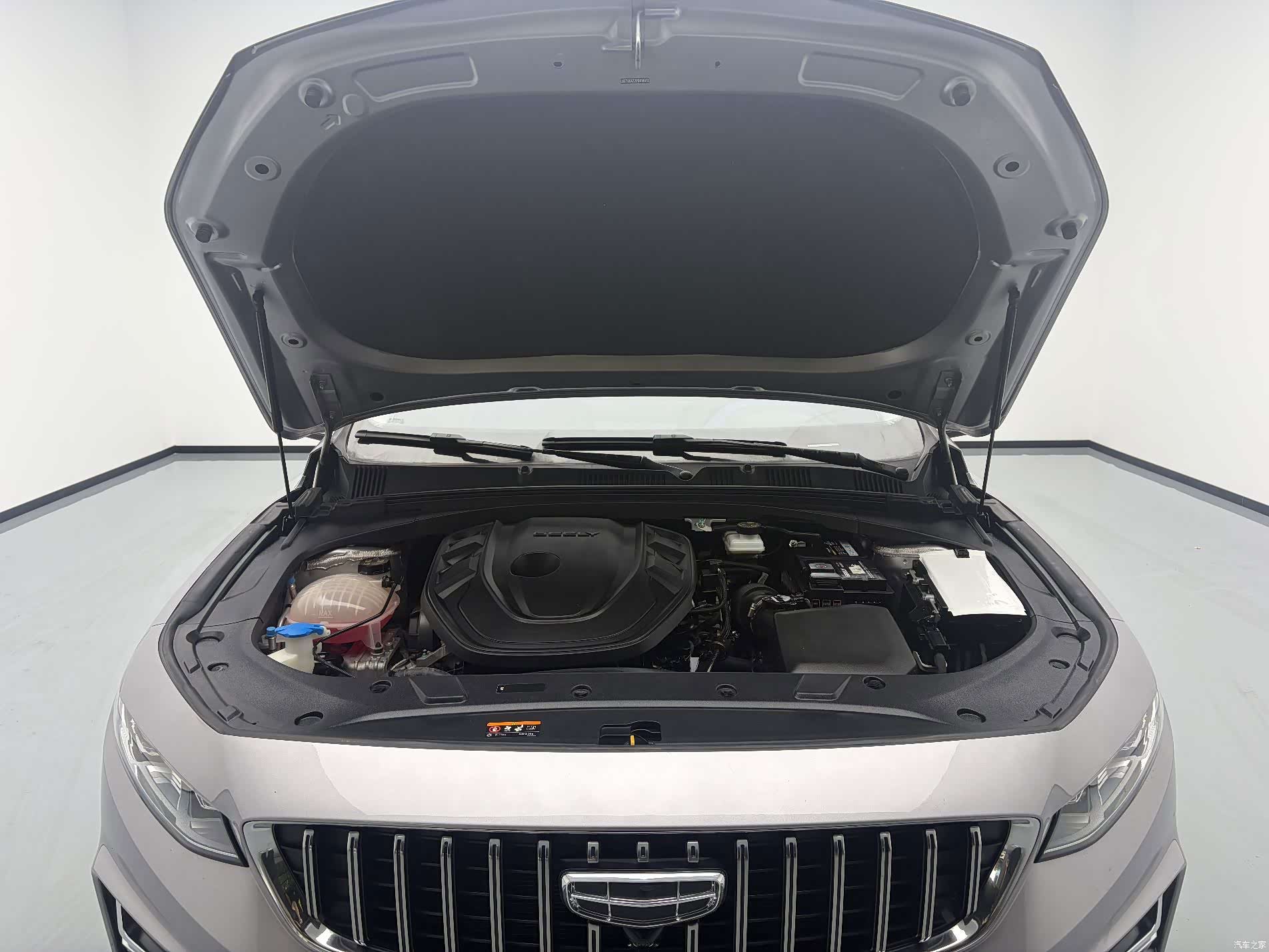Geely Preface, 2023 18