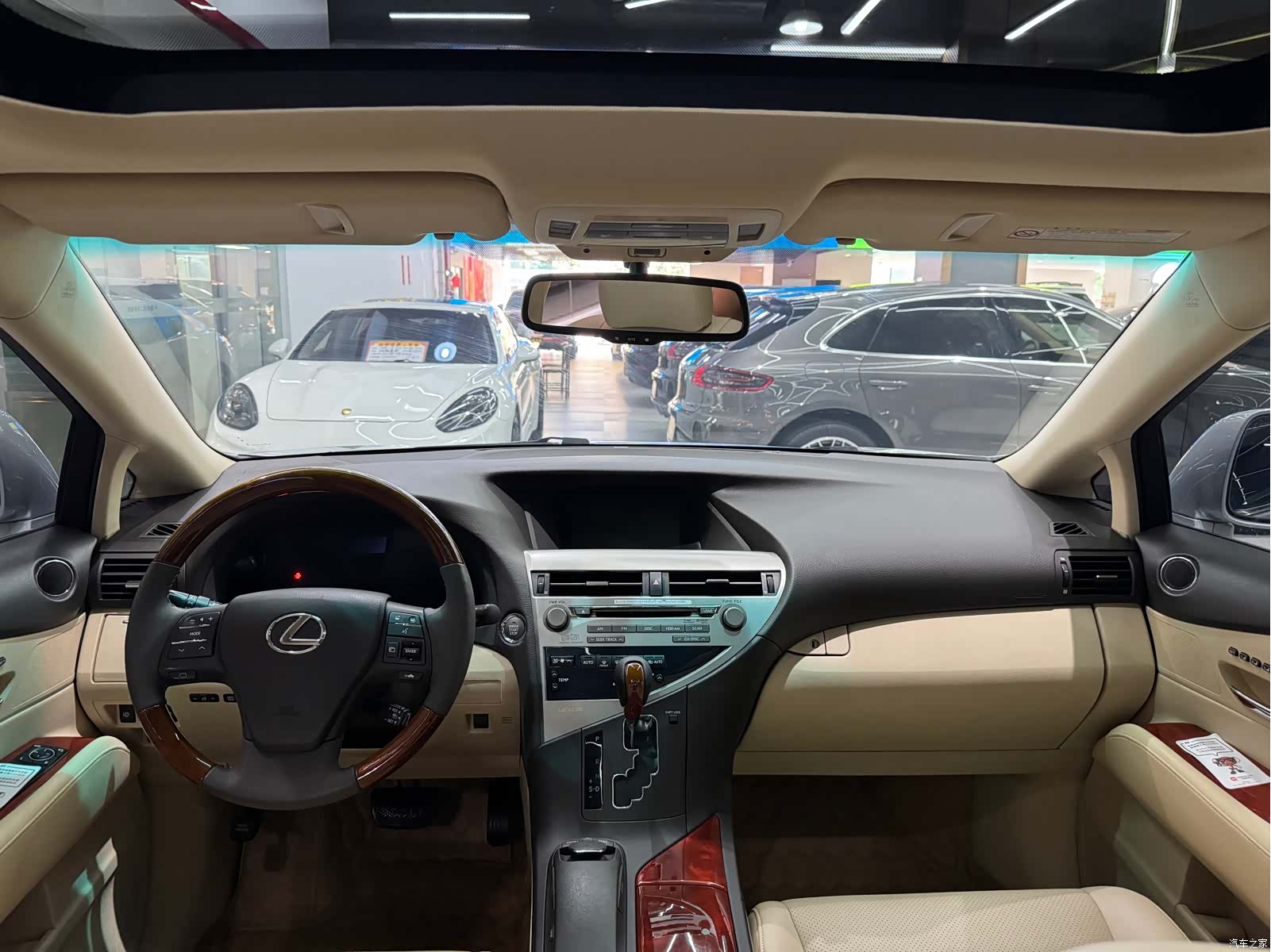 Lexus RX, 2009 11