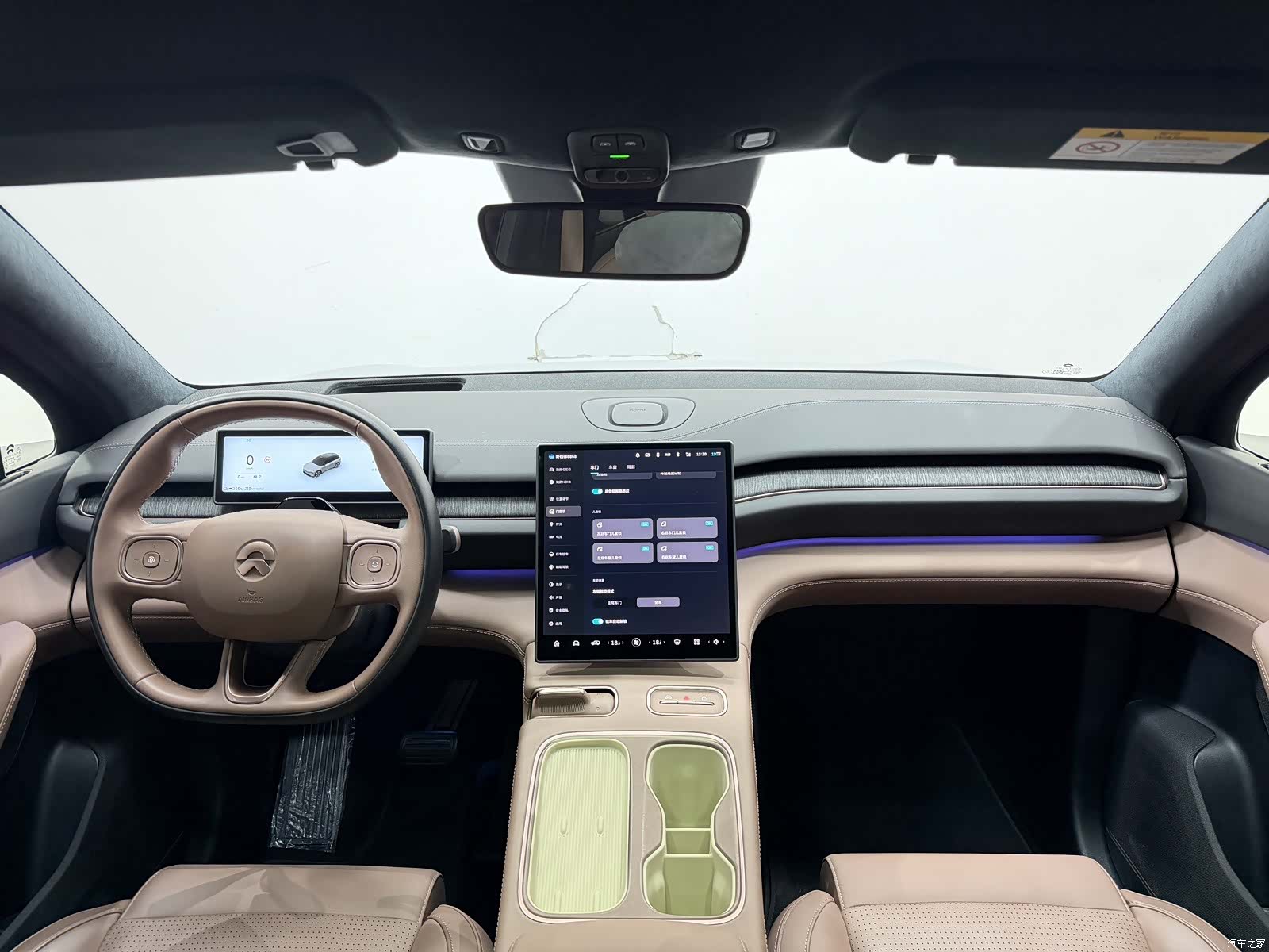 NIO ES6, 2023 4