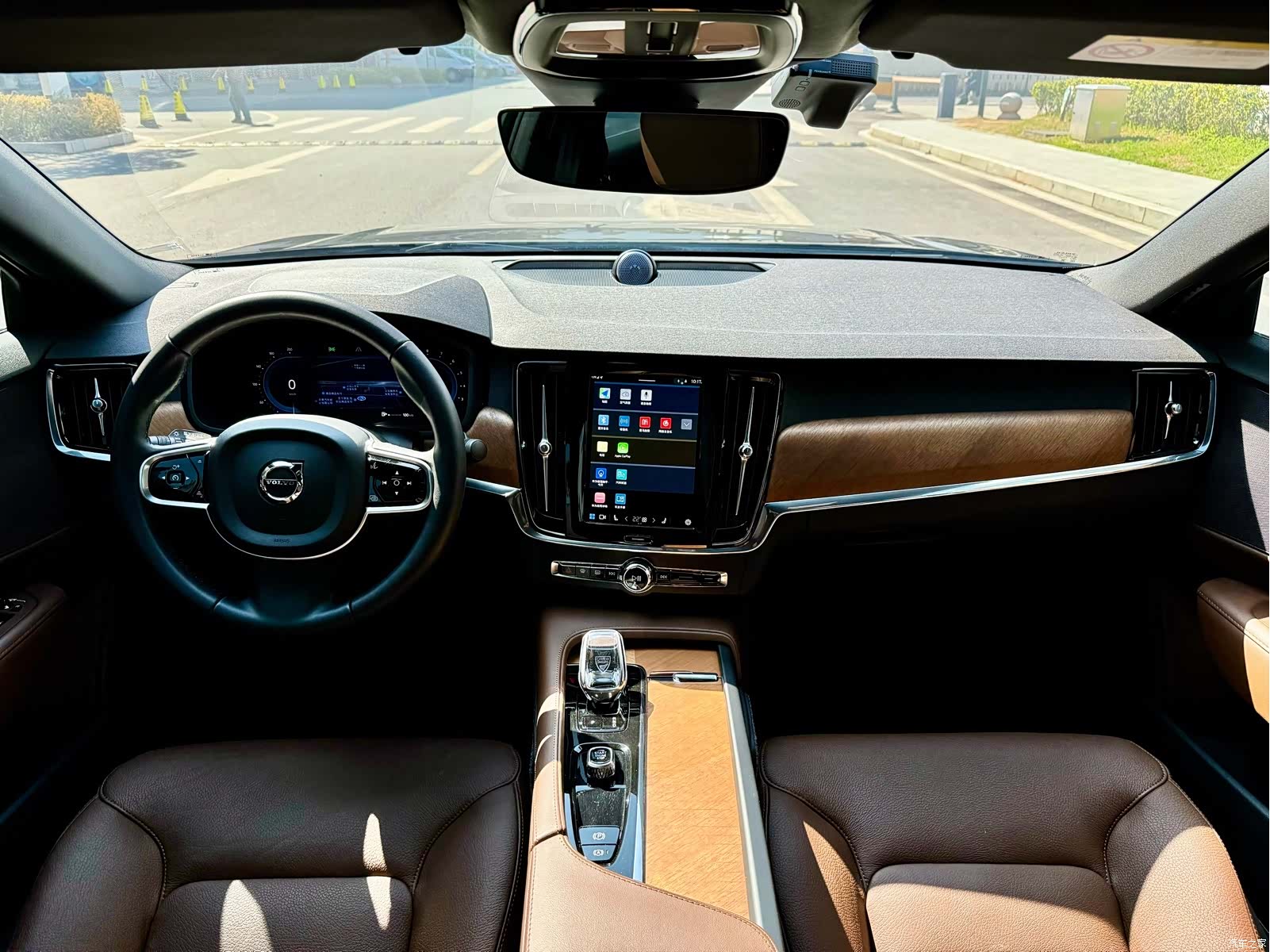 Volvo S90, 2024 все фото