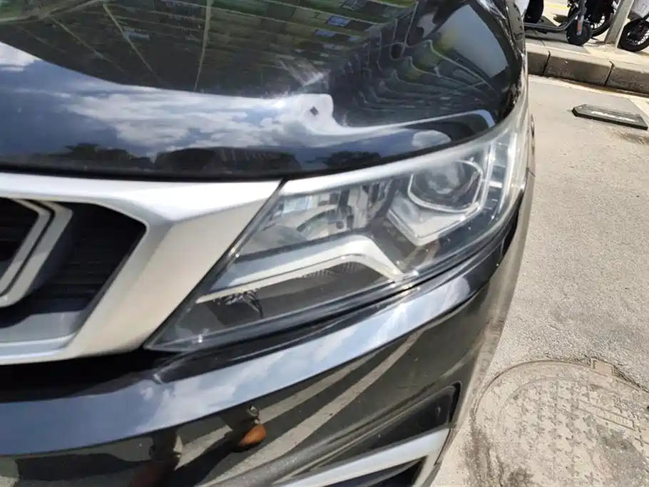 Geely Vision X6
