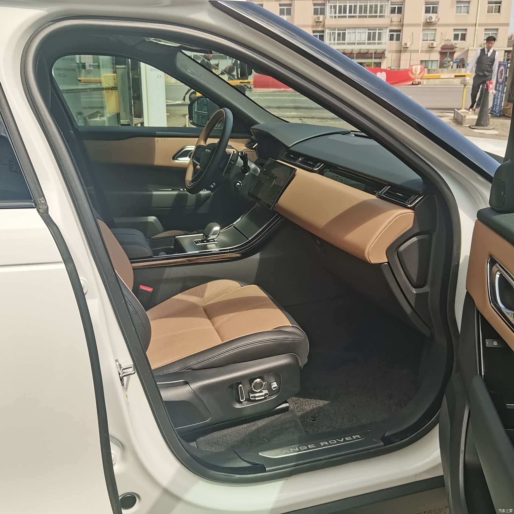 Land Rover Range Rover, 2025 8