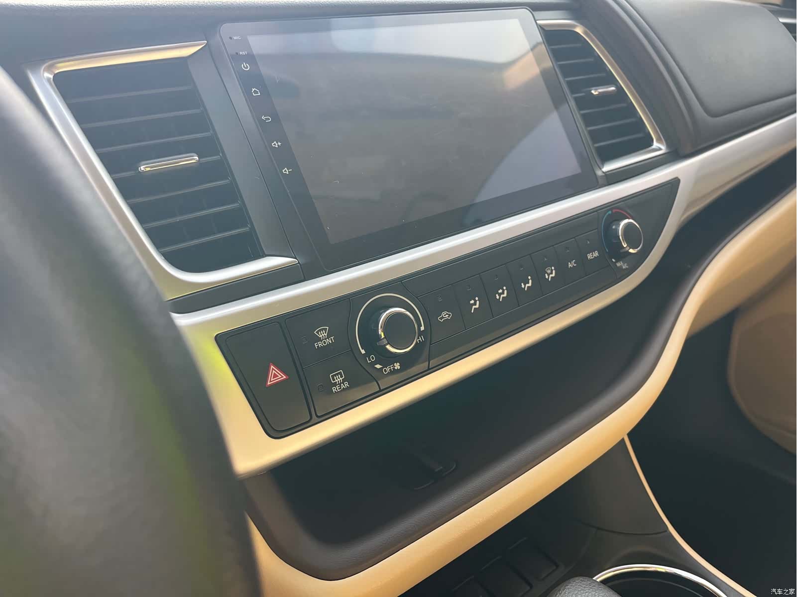 Toyota Highlander, 2019 10