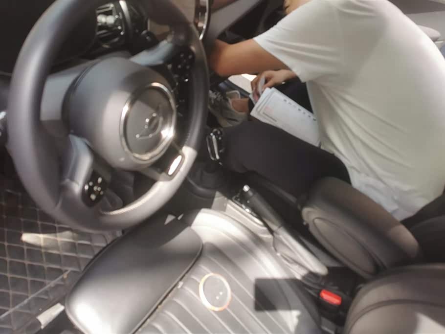 MINI JCW CLUBMAN