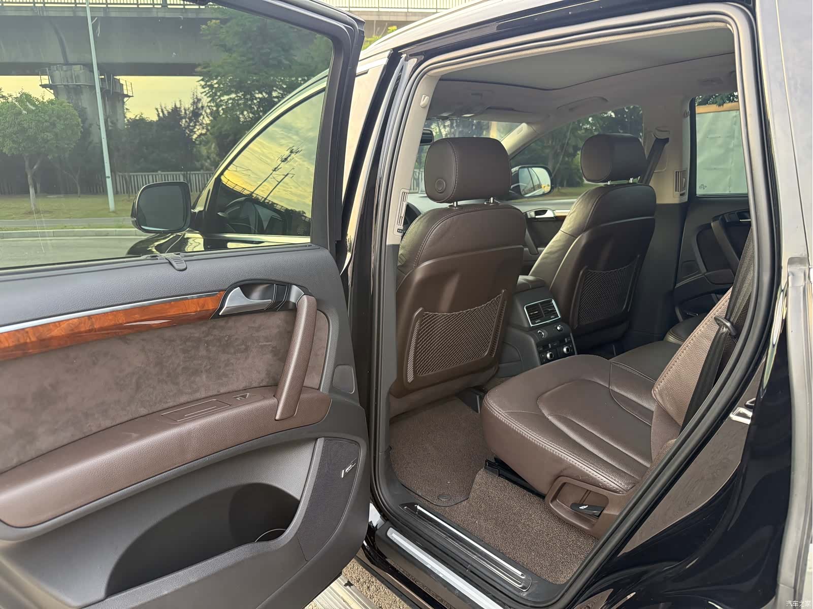 Audi Q7, 2015 8
