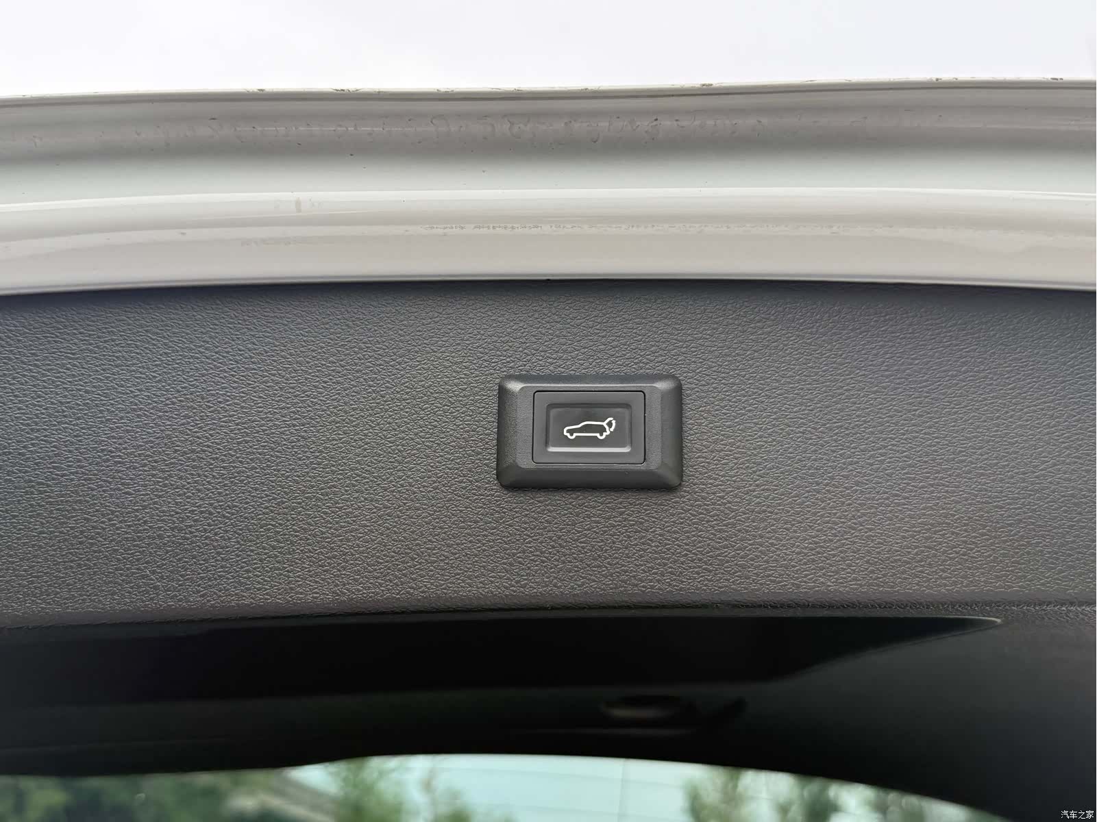 Audi e-tron, 2021 24