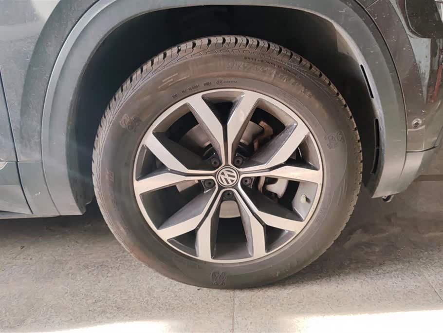 Volkswagen Tourang