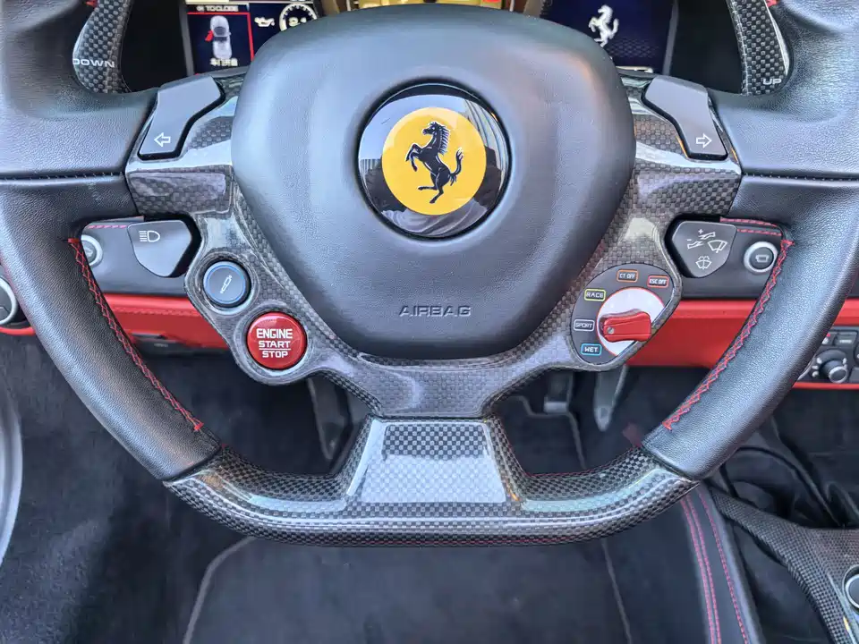 Ferrari 488