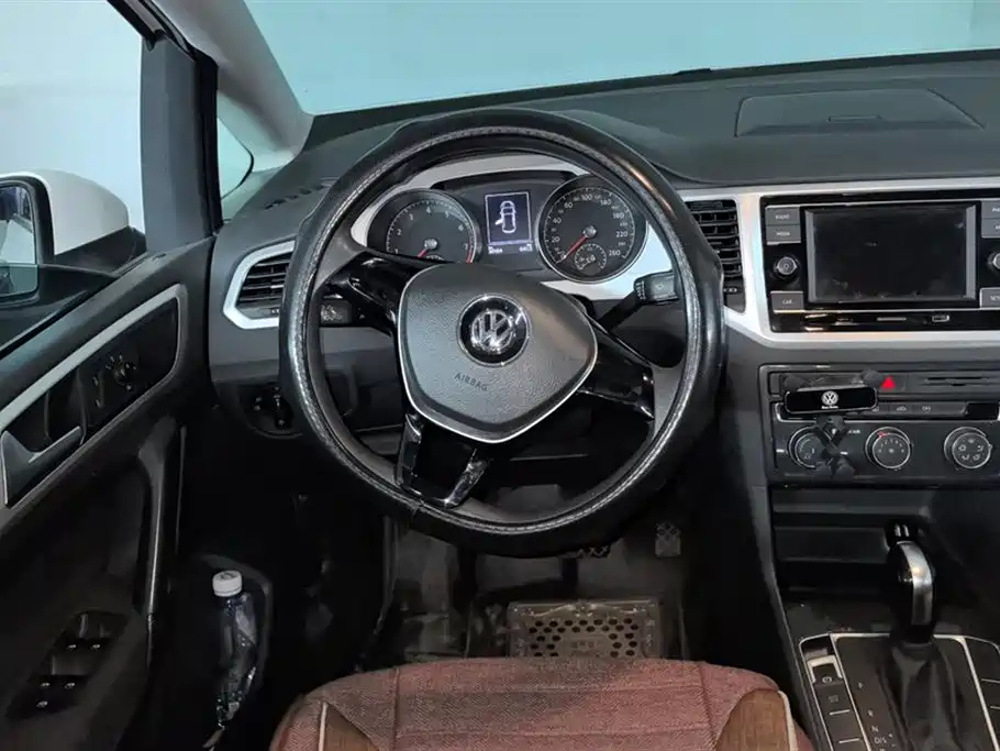 Volkswagen Golf*Jiayu