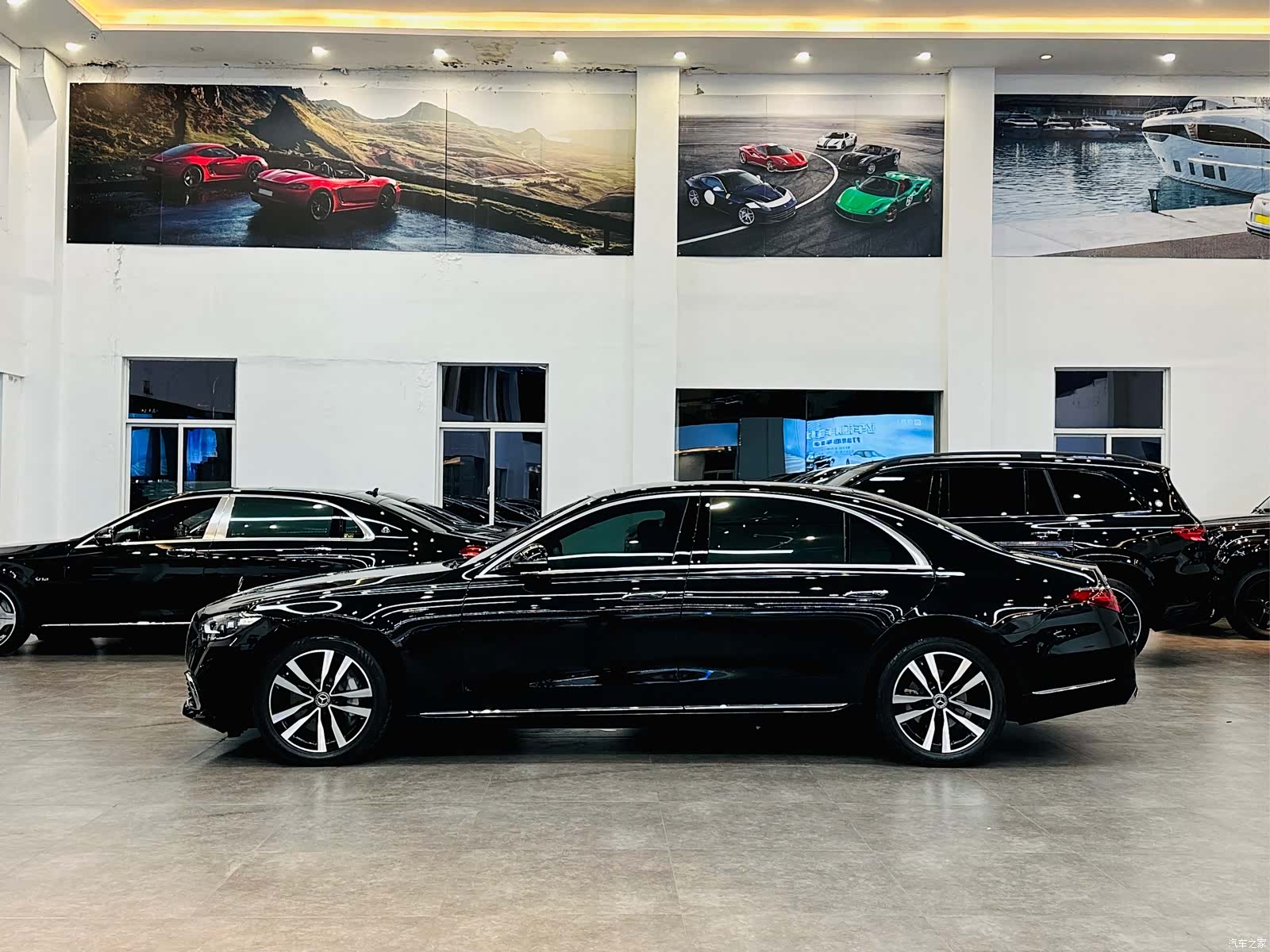 Mercedes-Benz S-Class, 2023 3