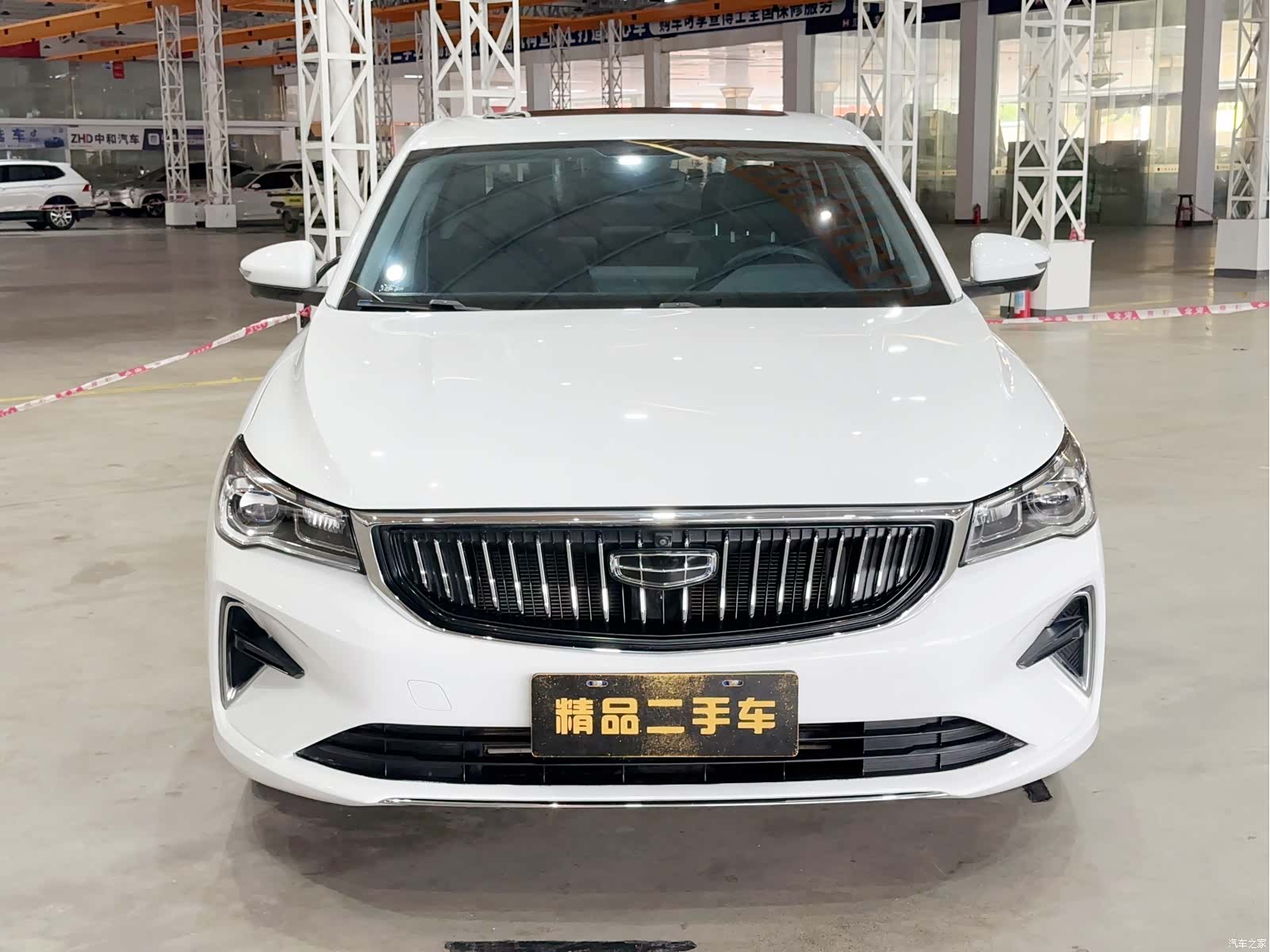 Geely Emgrand, 2022 3