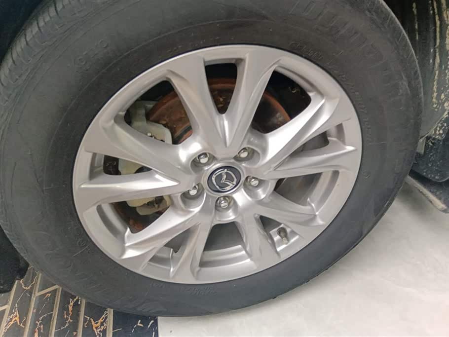 Mazda CX-4