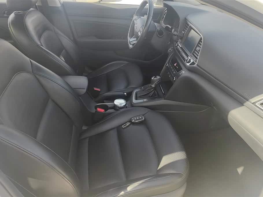 Hyundai Lead