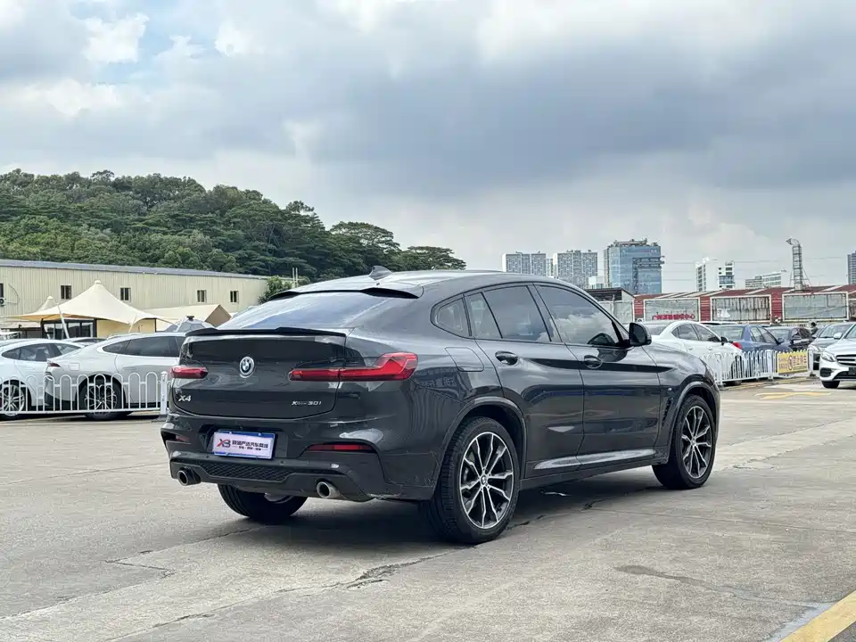 BMW X4