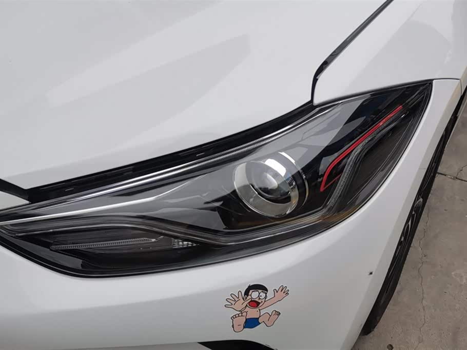 Hyundai Lead