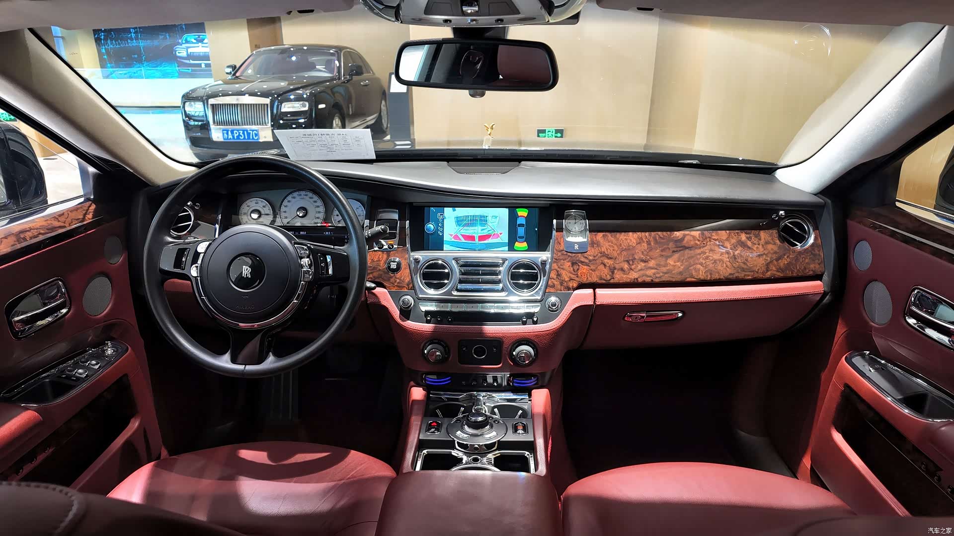 Rolls-Royce Ghost, 2014 11