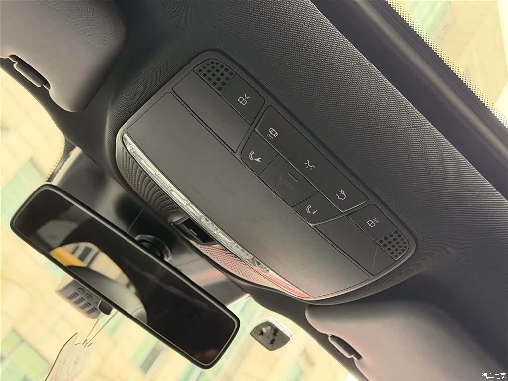 Mercedes-Benz E-Class, 2018 22