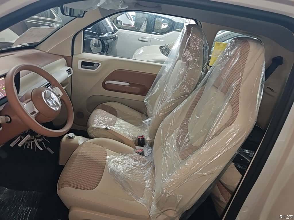 Wuling MINIEV, 2026 15