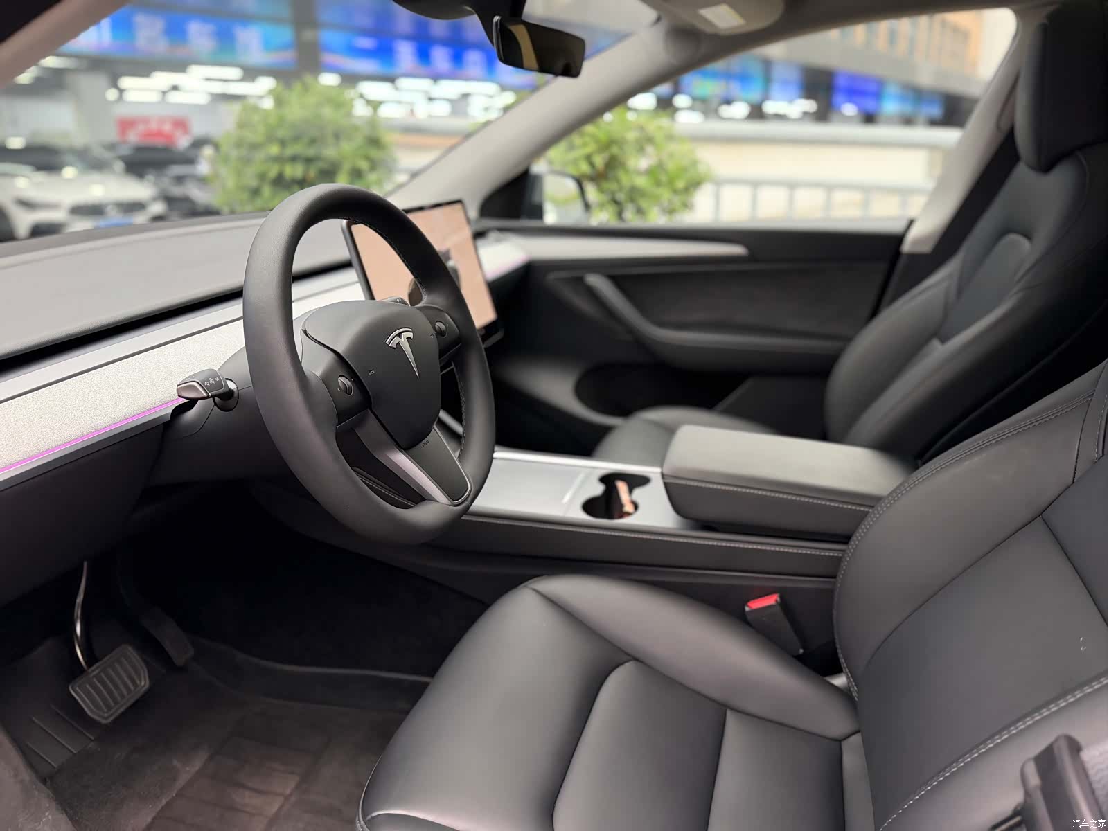 Tesla Model Y, 2024 2
