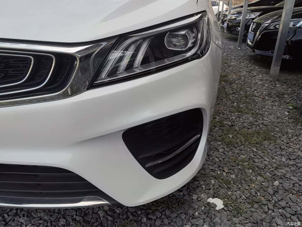 Geely Binray, 2019 24