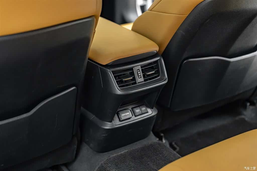 Lexus ES, 2023 27