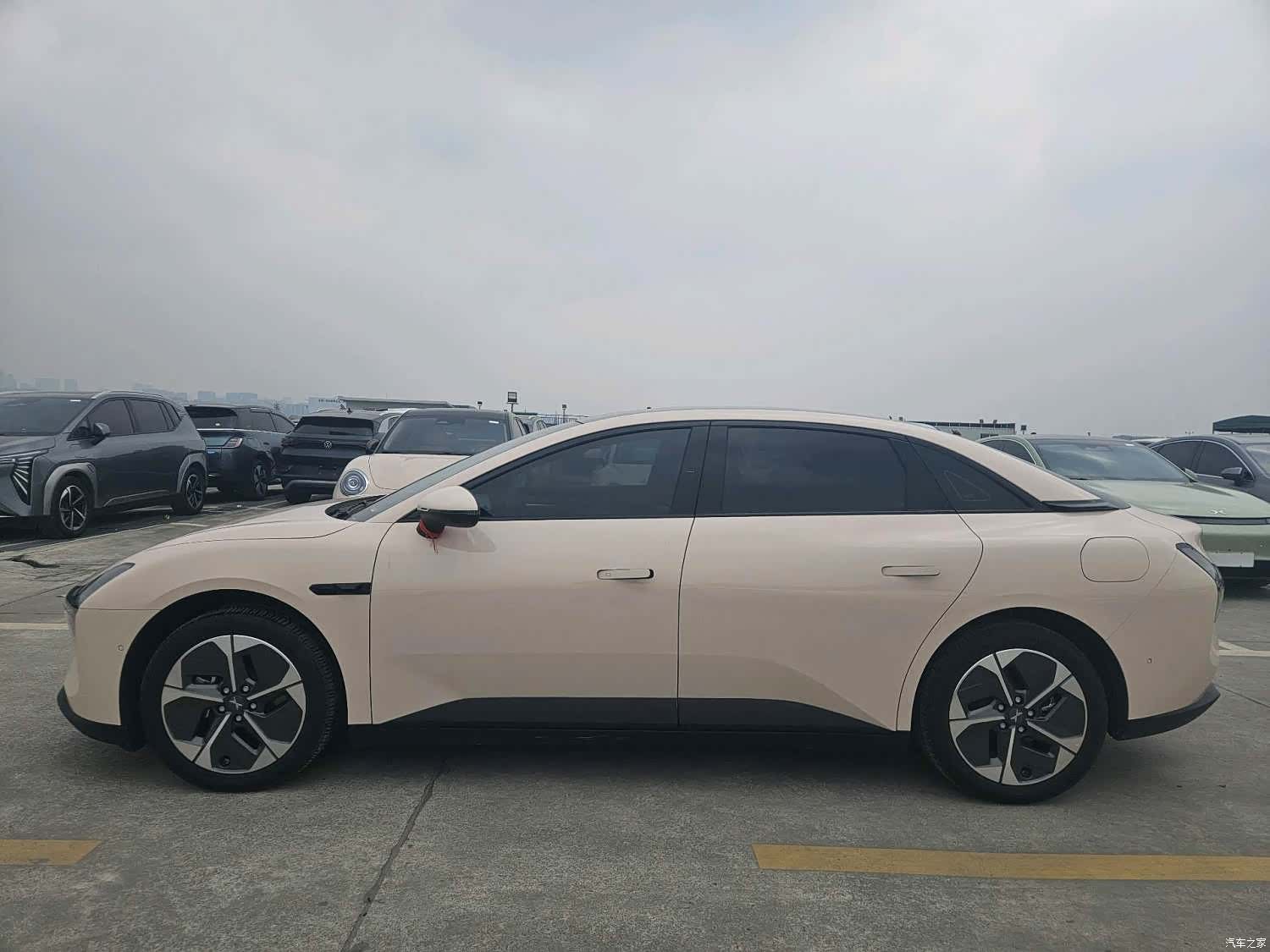 Xpeng Mona M03, 2024 2
