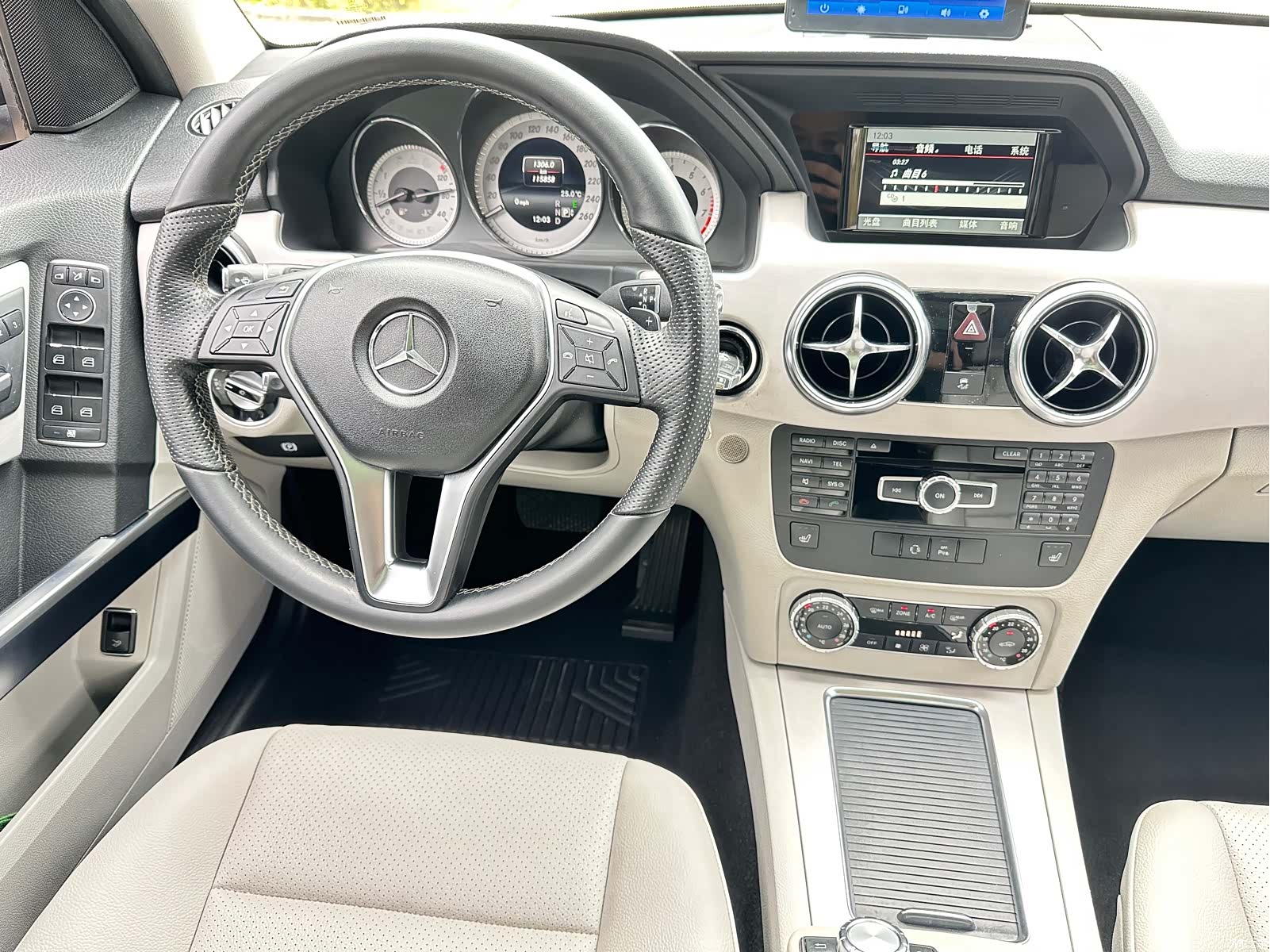 Mercedes-Benz GLK-Class, 2014 7