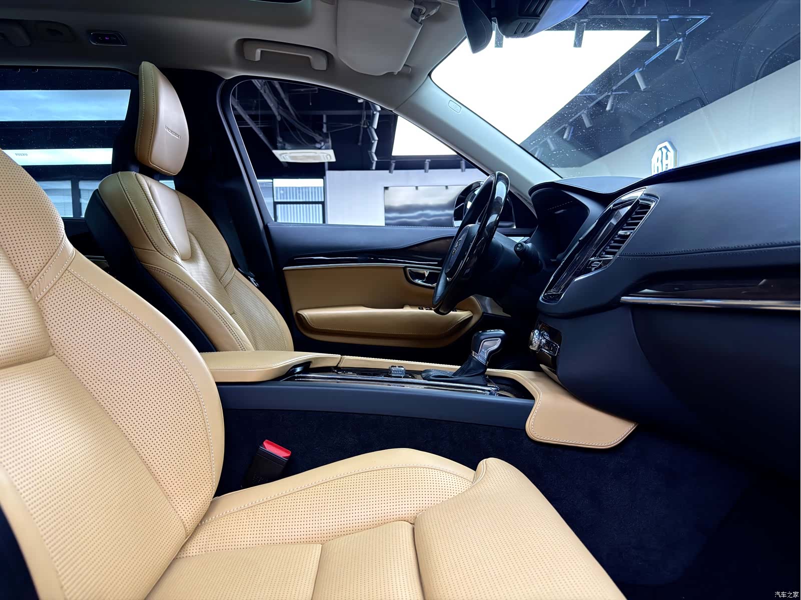 Volvo XC90, 2016 14