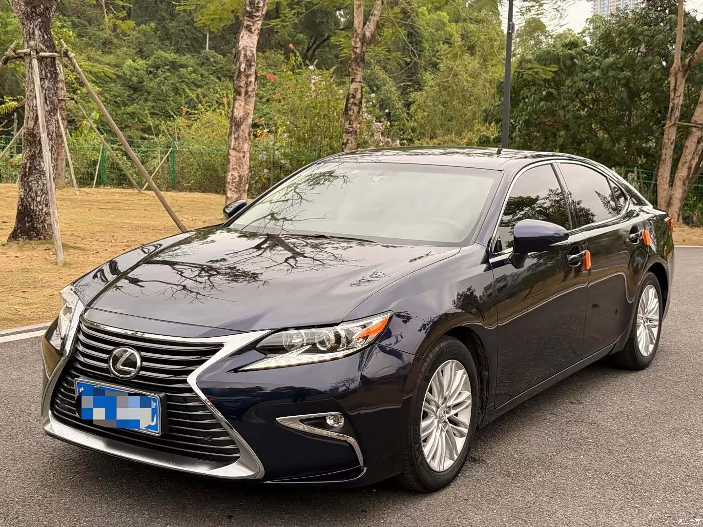 Lexus ES, 2018 1