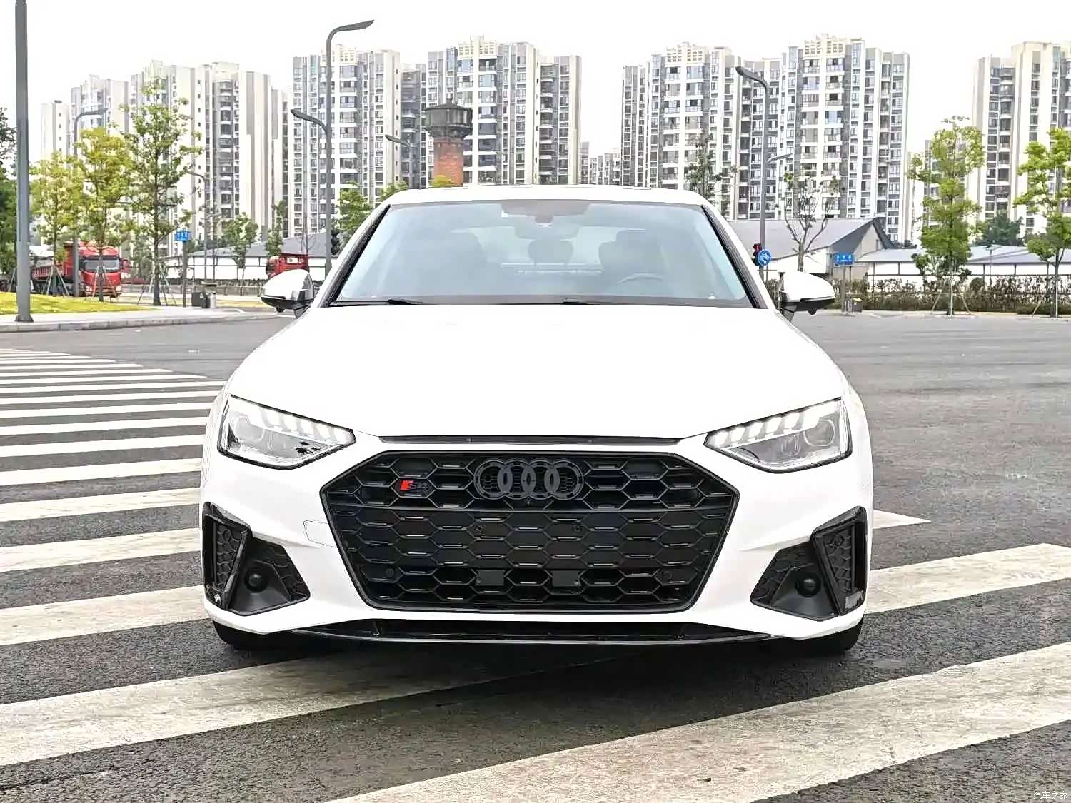 Audi A4L, 2021 2