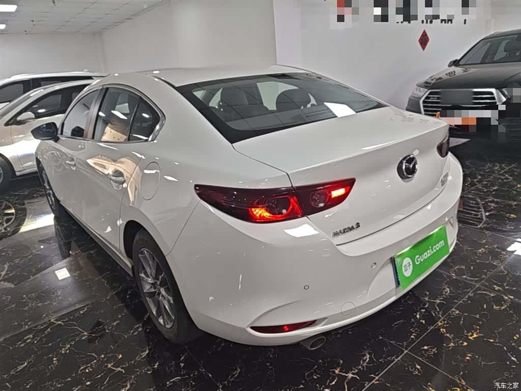 Mazda Mazda3, 2022 все фото