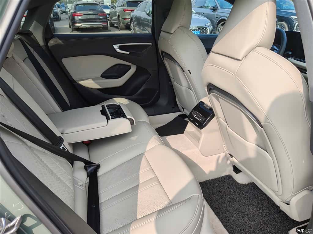 Audi A5, 2025 15
