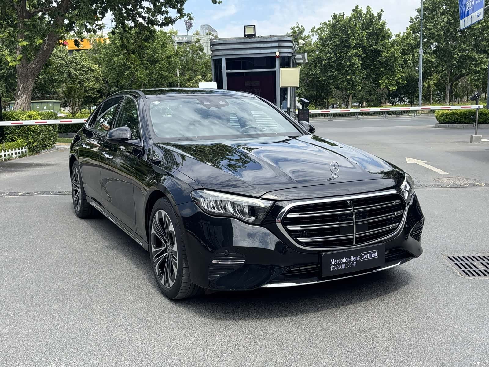 Mercedes-Benz E-Class, 2025 все фото