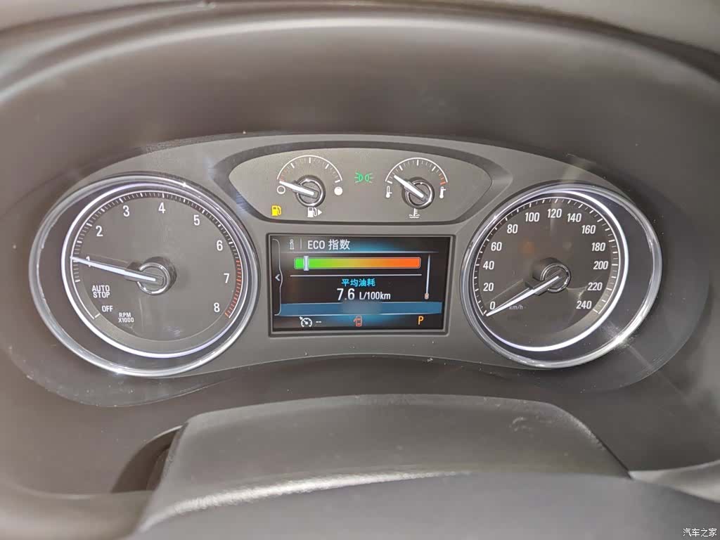 Buick LaCrosse, 2019 18