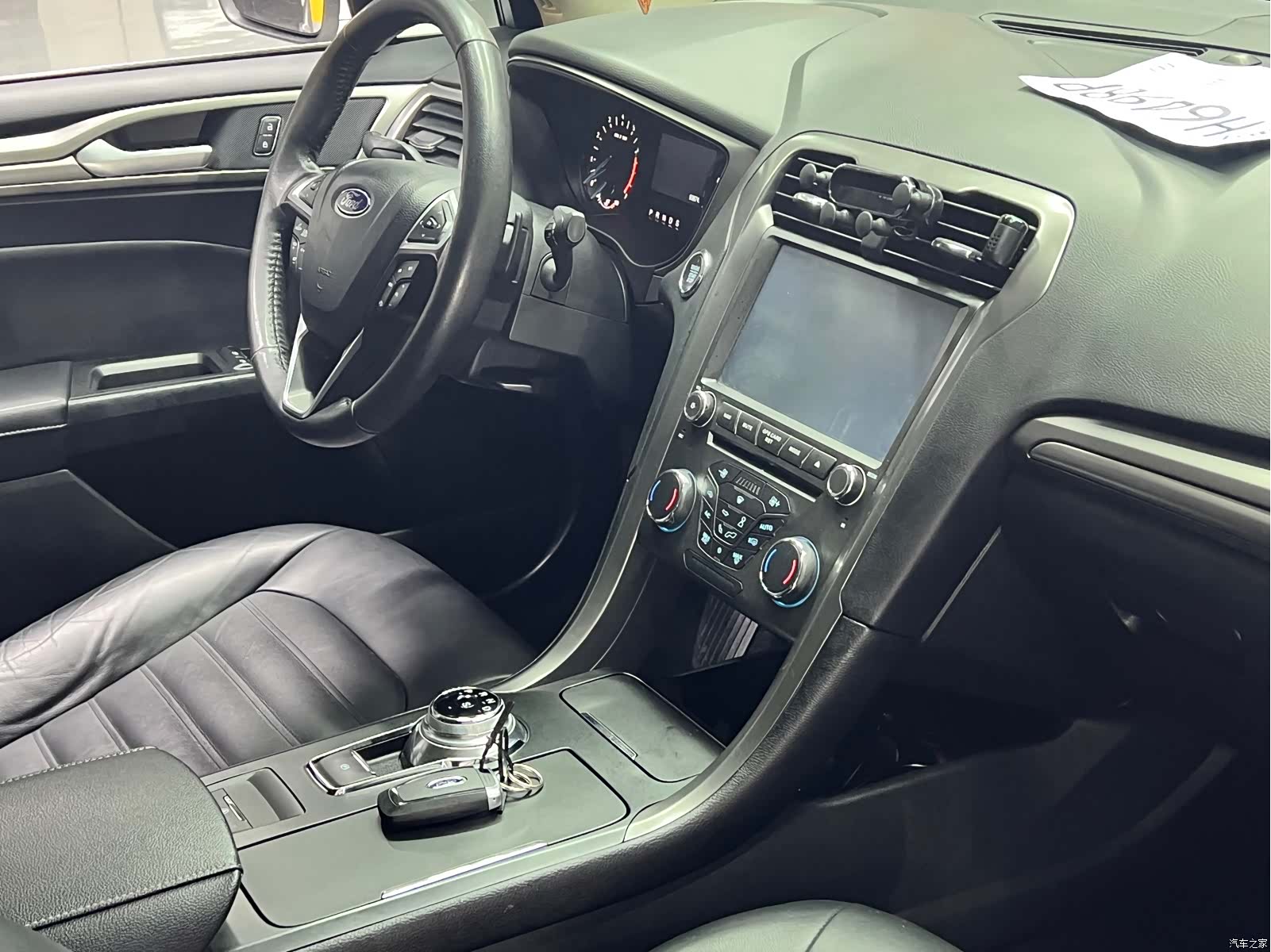 Ford Mondeo, 2017 11