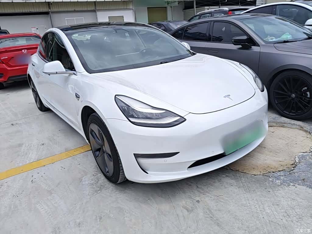 Tesla Model 3, 2020 4