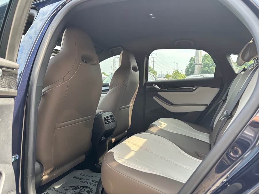 BYD Qin PLUS 2023, фото 10