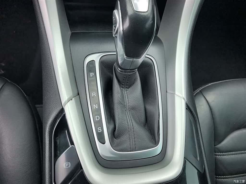Ford Mondeo, 2016 6